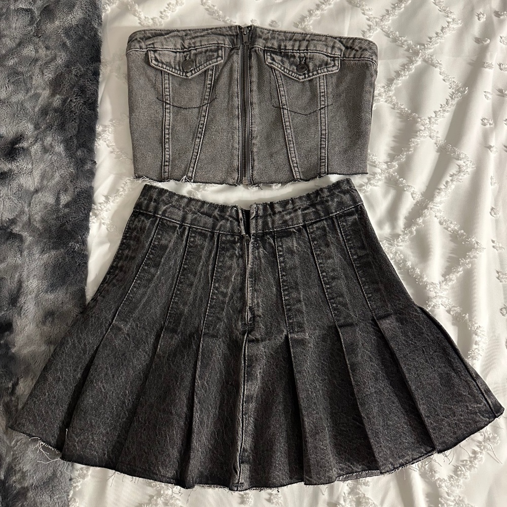 Stradivarius Denim Bustier & Box Pleat Mini Skirt Set (S & 00)